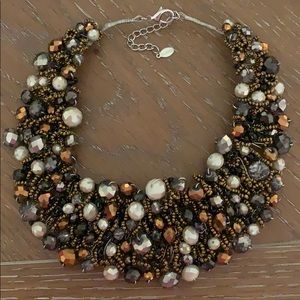 BEADED COLLAR NECKLACE